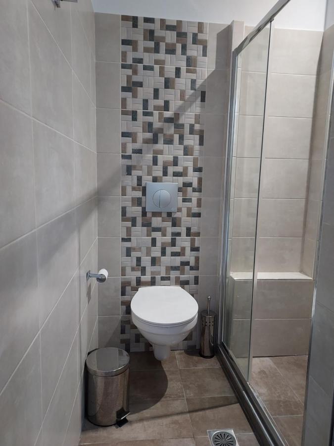 Aqua Apartments Лутра Ораяс Еленис Екстериор снимка